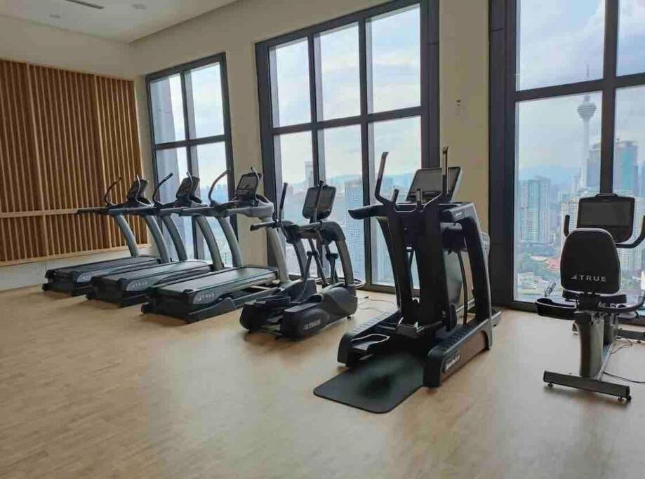 1+ 1 Bedroom 4-5Pax/Klcc/ Bukit Bintang/City View/Mrt Kuala Lumpur Exterior photo